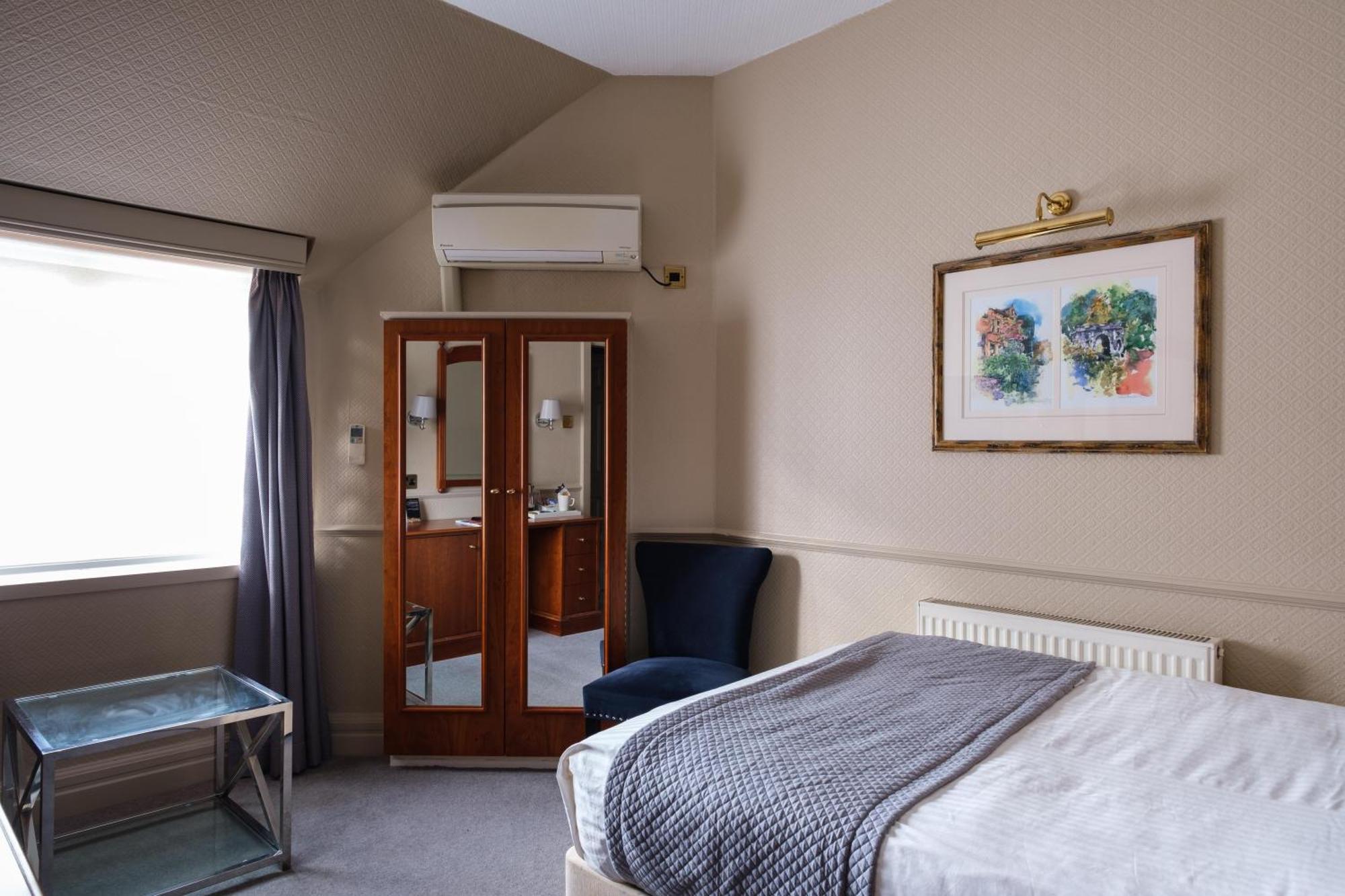 Moor Hall Hotel & Spa Sutton Coldfield Phòng bức ảnh